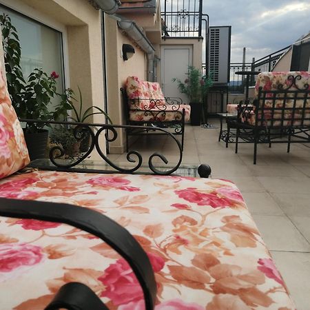 New And Nice Apartments Κραγκούγιεβατς Εξωτερικό φωτογραφία
